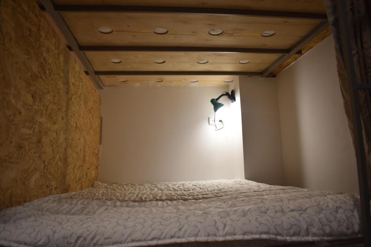 SLEEP STUDIO HOSTEL Ladies Only Женский Хостел Єреван Екстер'єр фото