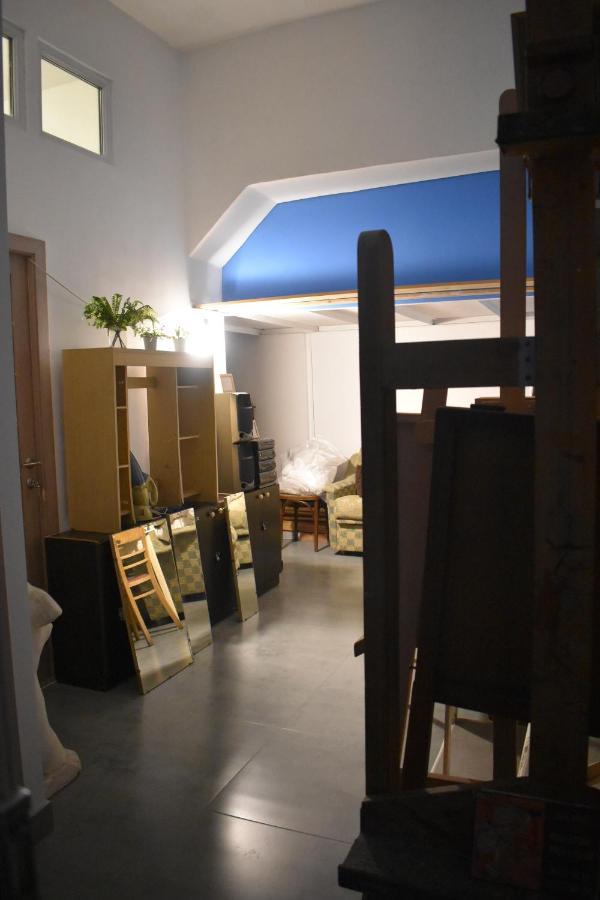 SLEEP STUDIO HOSTEL Ladies Only Женский Хостел Єреван Екстер'єр фото