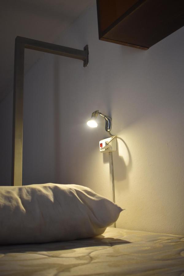SLEEP STUDIO HOSTEL Ladies Only Женский Хостел Єреван Екстер'єр фото